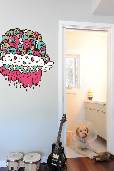 Stickers muraux Flying Head /Rose par  Zeptonn