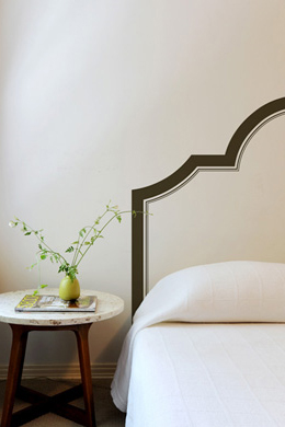 Nessa Headboard par Mina Javid