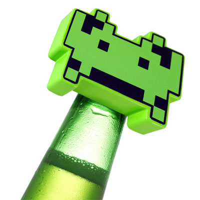Décapsuleur  - Space Invaders - Gadgets Geek sur Stickboutik.com