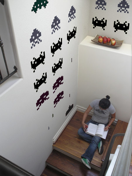 Space Invaders - Geek Wall Stickers Space Invaders: Wall Sticker & Wall Decal Main Image